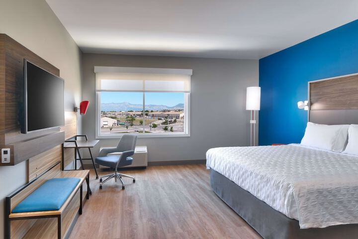 Room 29 of 48