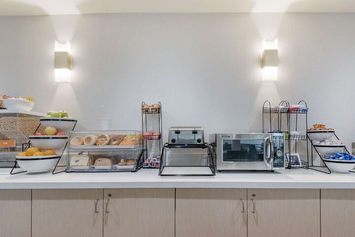 Breakfast/Coffee Service 54 of 59
