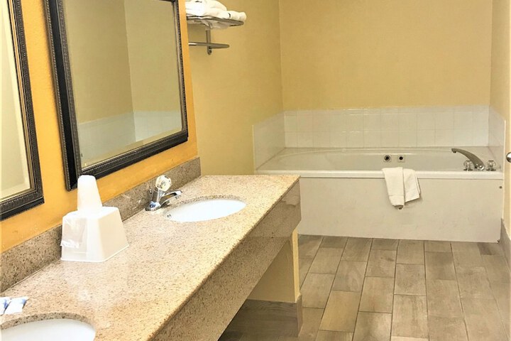 Days Inn by Wyndham Ridgeland South Carolina