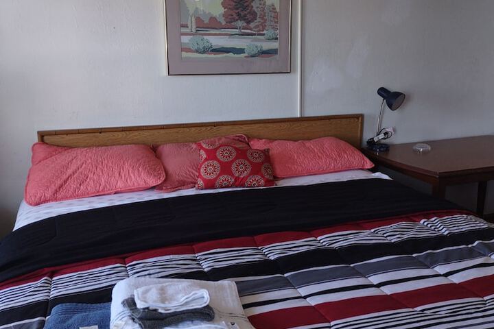 Room 13 of 15