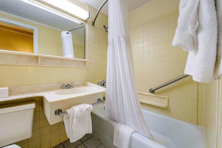 Inn at Lebanon - Hershey & Manheim area