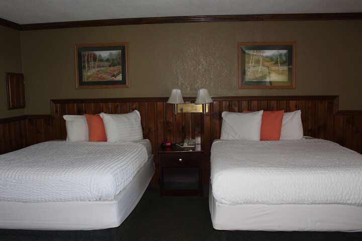 Room 13 of 105