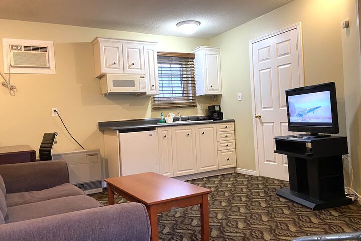Room 85 of 94