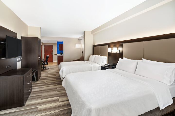 Room 33 of 56
