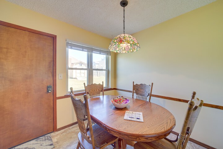 Quiet Oklahoma Home - Close to Golf Courses!