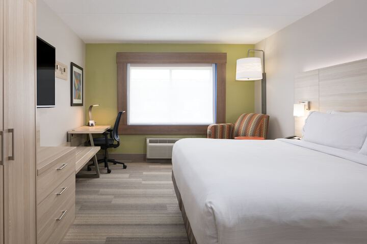 Room 13 of 55