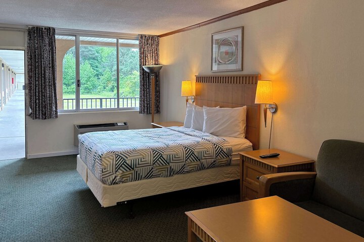 Motel 6 Pocomoke City MD