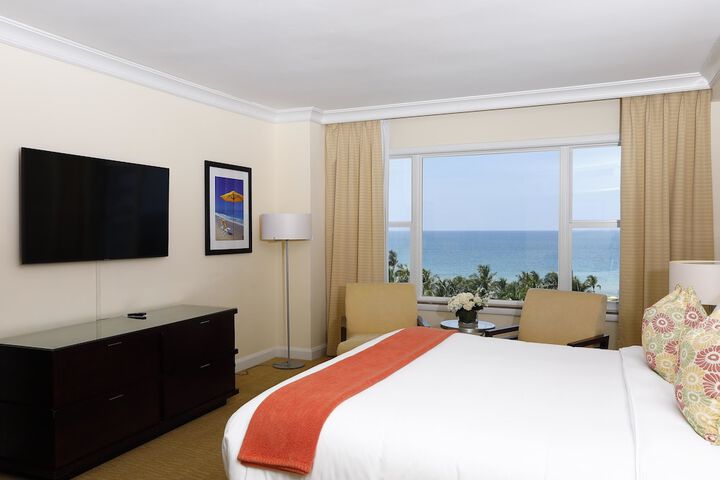 Sea View Hotel Bal Harbour, on the Ocean