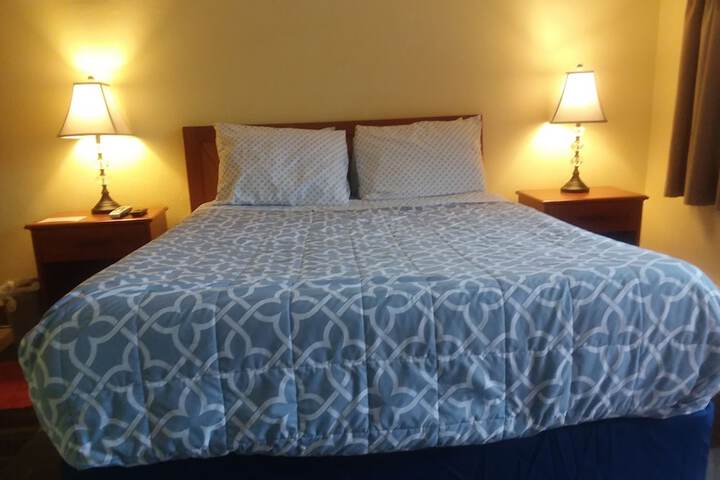 Room 29 of 35