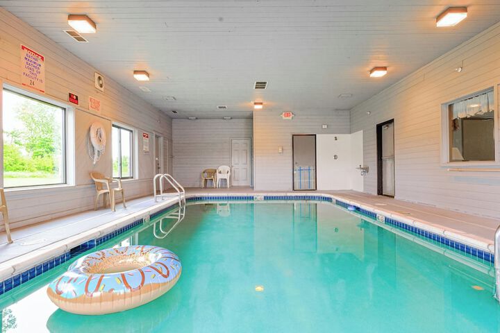 Pool 8 of 61