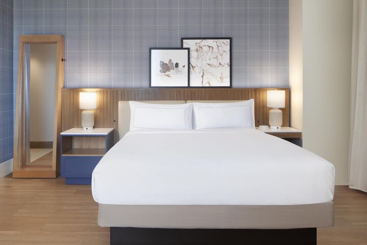 Hilton Dallas / Plano Granite Park