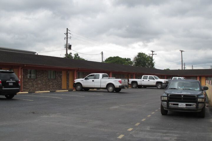 Property Grounds 17 of 20