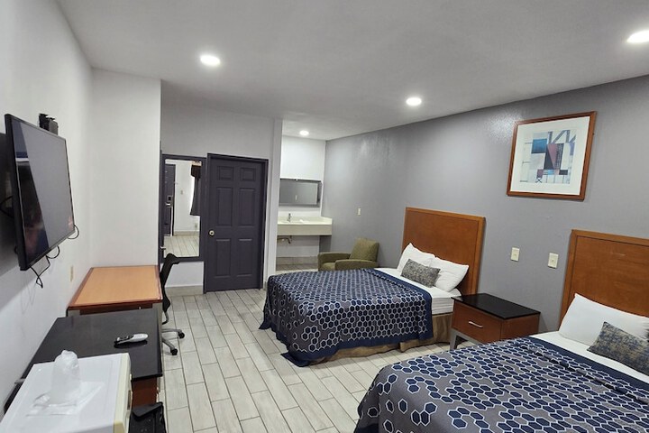 Room 51 of 53