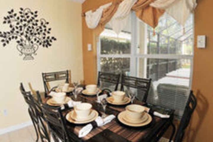 Rent a Villa Eagle Management Davenport