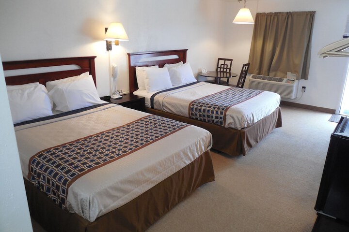 Room 10 of 54
