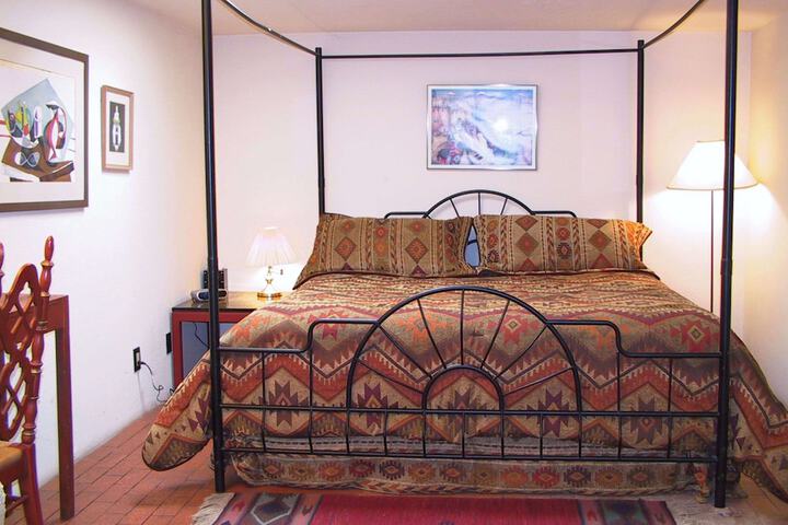 Room 49 of 68
