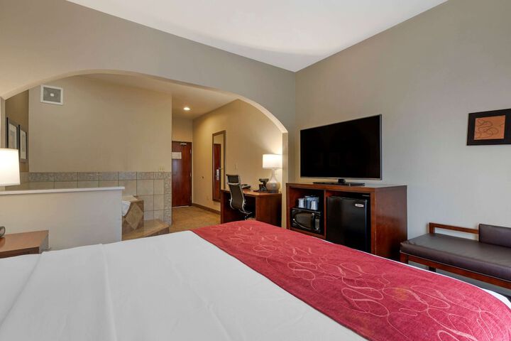 Room 27 of 68