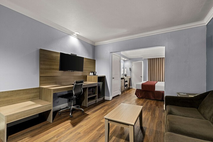 Best Western Moreno Hotel & Suites