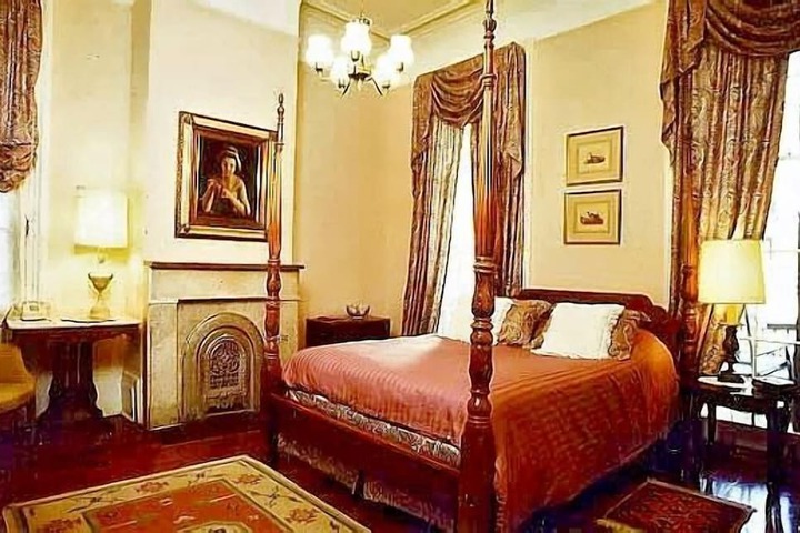 Room 26 of 36