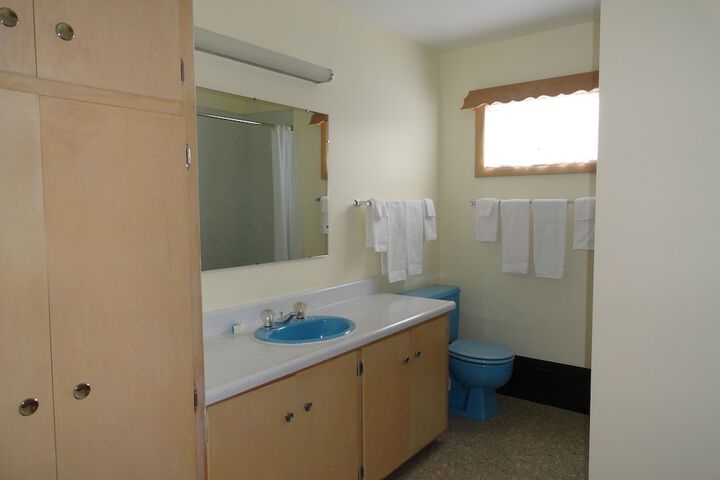 Room 40 of 70