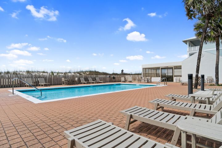 Sundeck 90 of 93