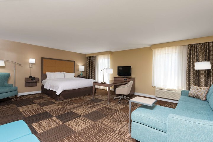 Hampton Inn & Suites Fremont