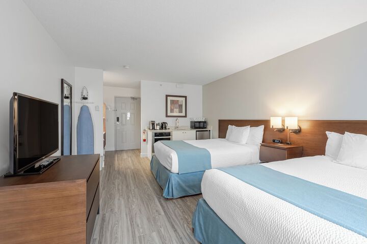 Ramada by Wyndham Surrey / Langley
