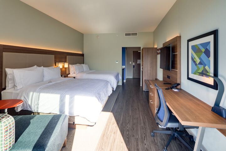 Room 61 of 119