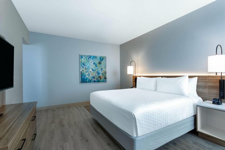 Wyndham Garden Miami International Airport