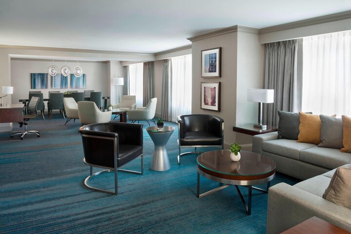 Marriott Downtown at CF Toronto Eaton Centre