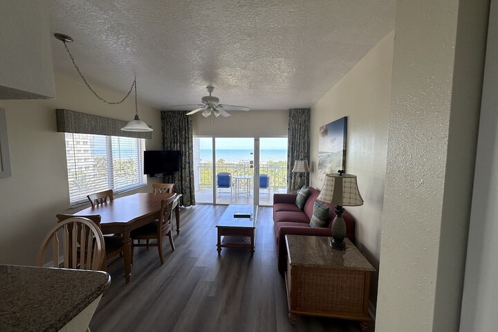 Room 26 of 49