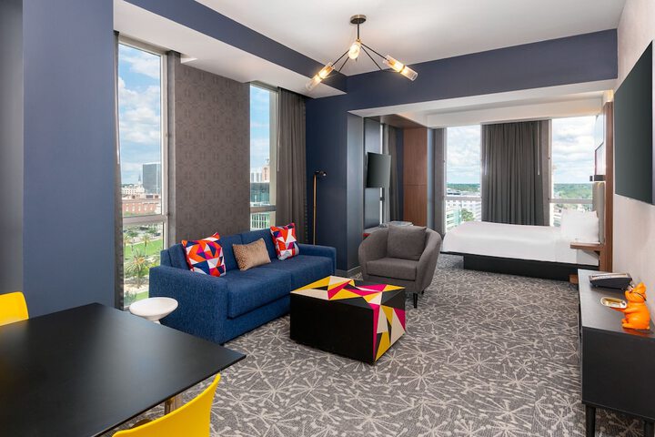 Room 34 of 72