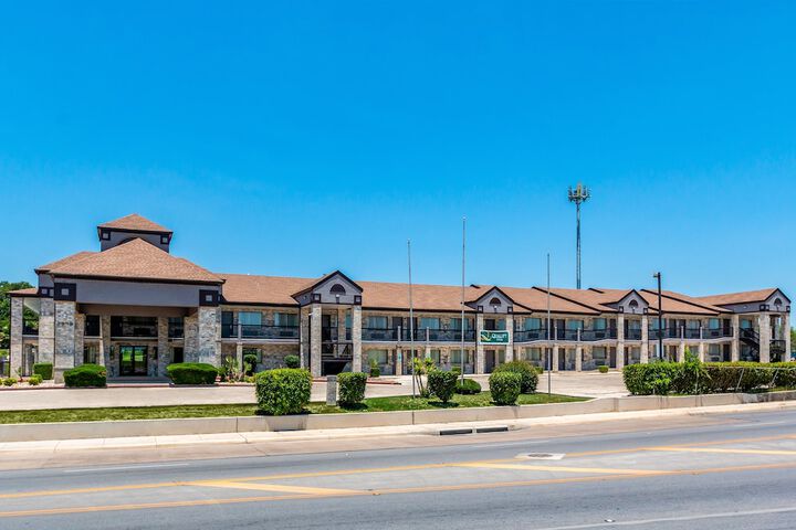 Hotel 3 of 37