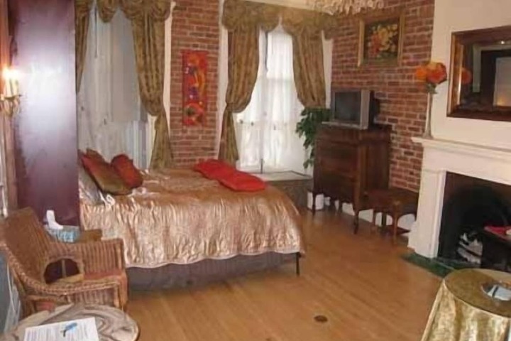 Room 15 of 58