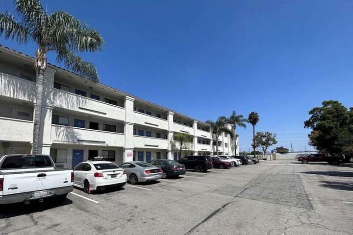 Studio 6 Suites – Bellflower Ca - Los Angeles