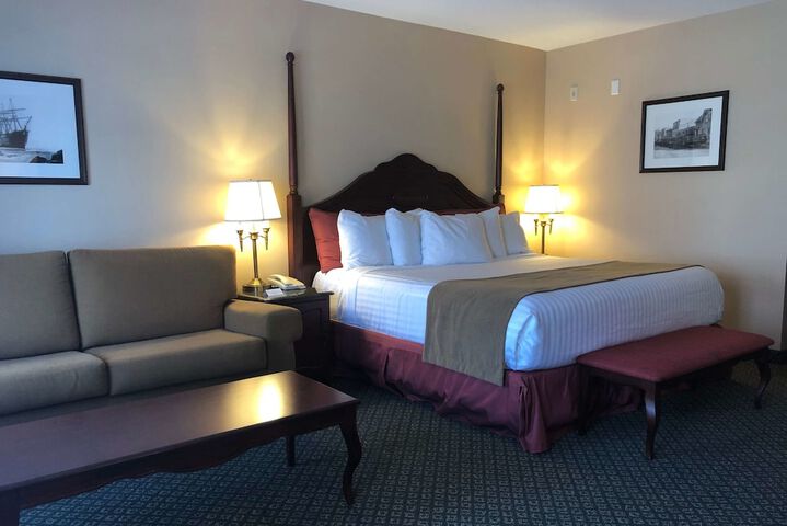 Room 32 of 55