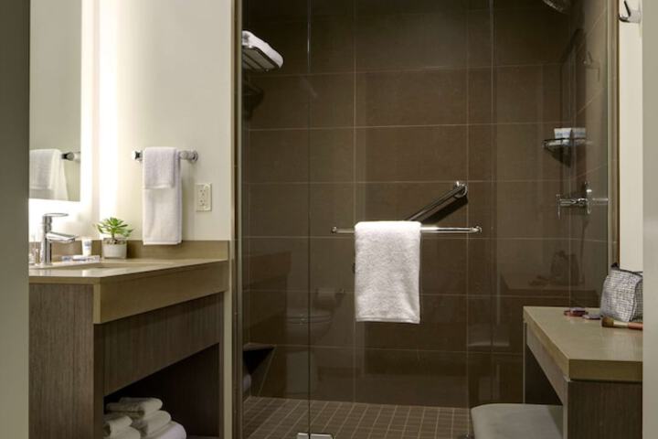 Hyatt House Indianapolis / Fishers