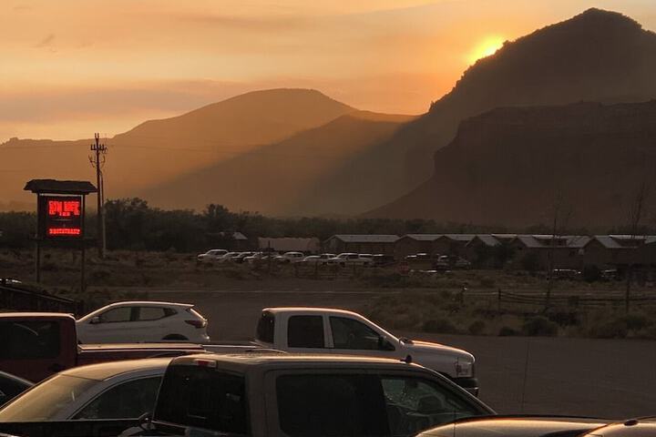 The Rim Rock Inn