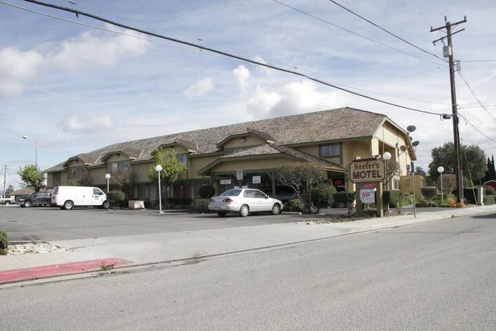 Hotel 3 of 35