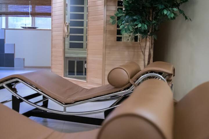 Spa 33 of 40