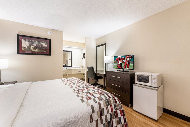 Room 10 of 22