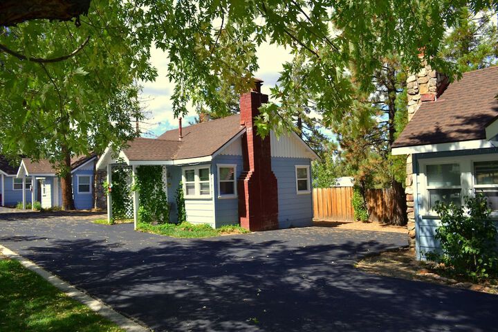 Blue Horizon Lodge
