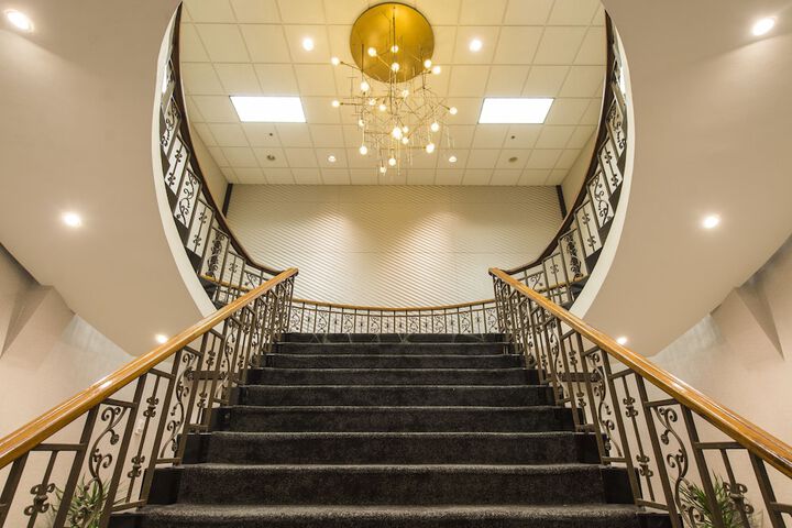 The Madison Concourse Hotel and Governors Club