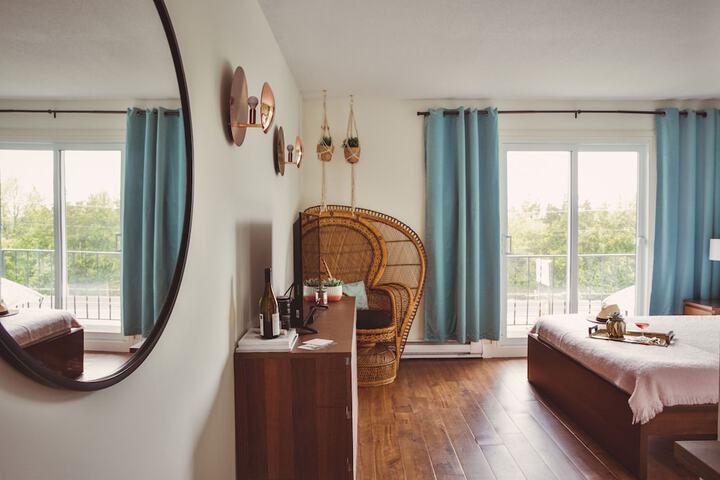 Room 28 of 37