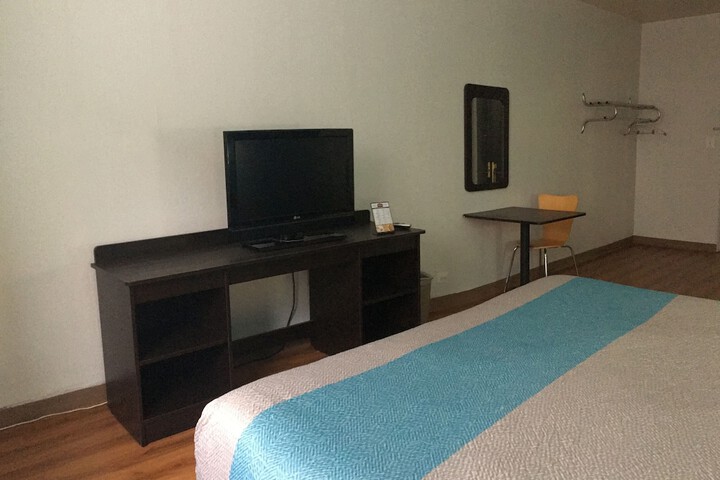 FairBridge Inn Express Melrose Park