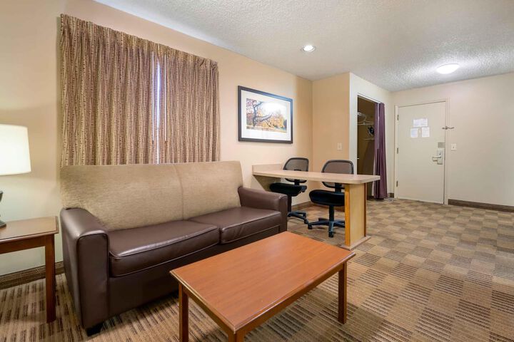Extended Stay America Suites Cleveland Middleburg Heights