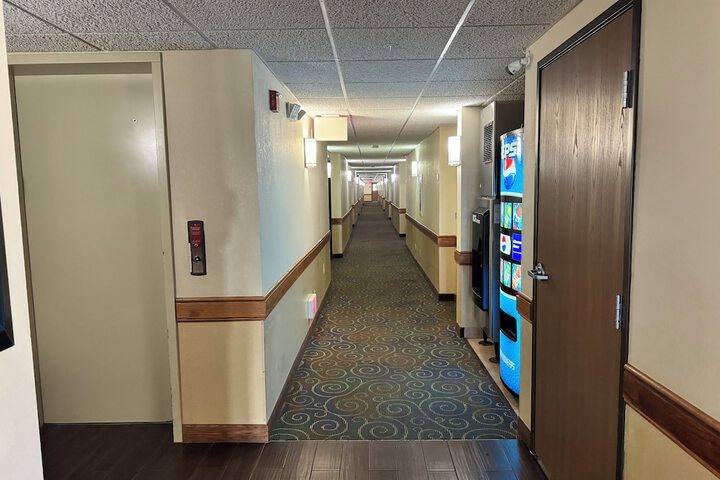 AmericInn by Wyndham Kewanee
