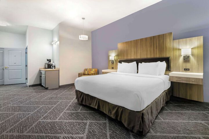 Room 18 of 40