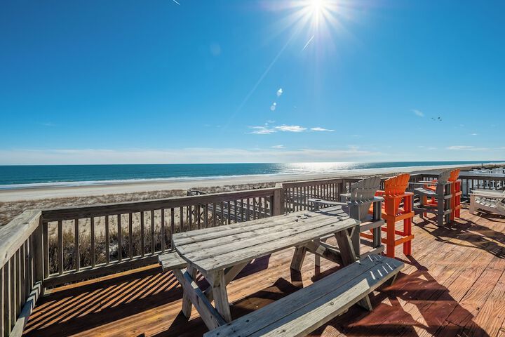 Paradise Palms by Topsail Realty