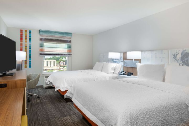 Room 16 of 42